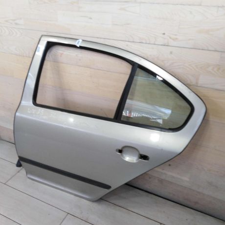 dver-zadniaia-levaia-skoda-octavia-a5-art-99495-big-1