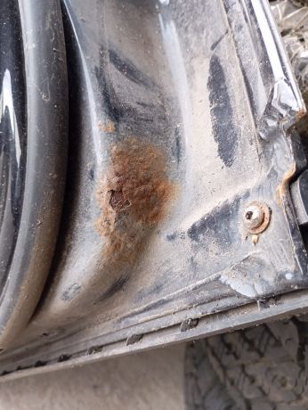 dver-zadniaia-levaia-volkswagen-passat-b6-art-101694-big-1