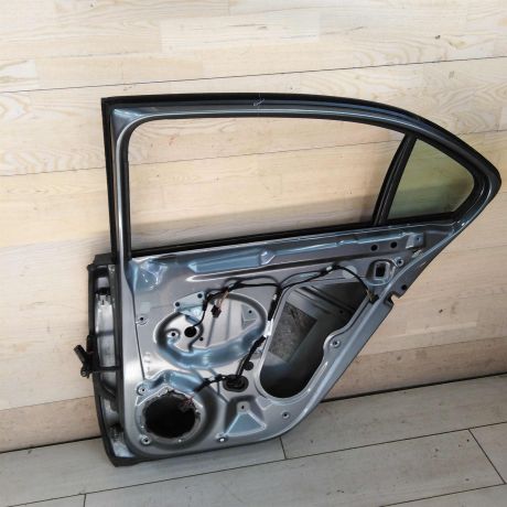 dver-zadniaia-pravaia-volkswagen-jetta-vi-art-101697-big-5