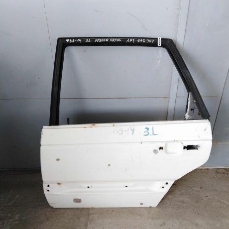 dver-zadniaia-levaia-volkswagen-passat-b3-art-102396-big-0