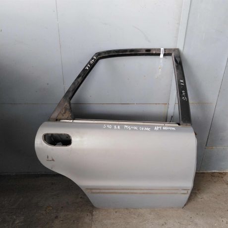 dver-zadniaia-pravaia-volvo-s40-art-102399-big-0