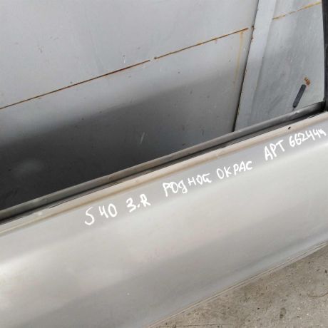 dver-zadniaia-pravaia-volvo-s40-art-102399-big-3