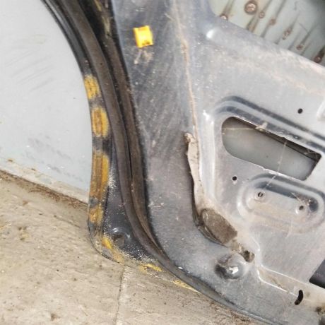 dver-zadniaia-levaia-volvo-s40-art-102408-big-4