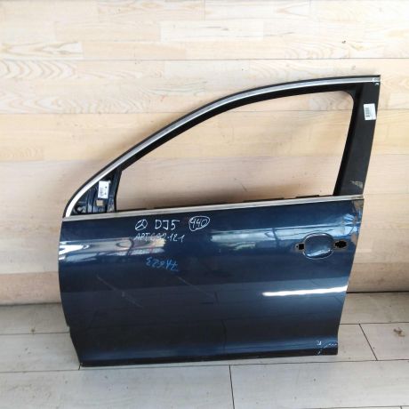 dver-peredniaia-levaia-volkswagen-jetta-5-art-102445-big-0