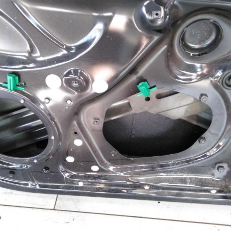 dver-peredniaia-levaia-volkswagen-jetta-5-art-102447-big-5