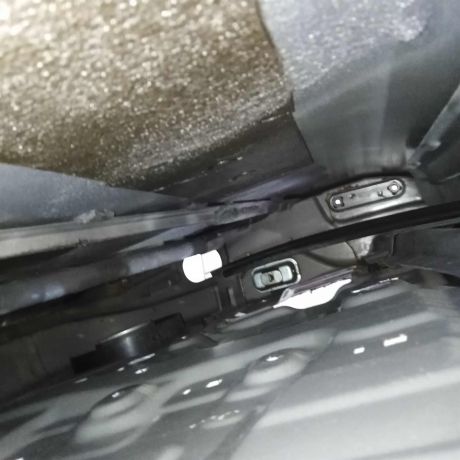 dver-peredniaia-levaia-geely-emgrand-x7-art-103118-big-4