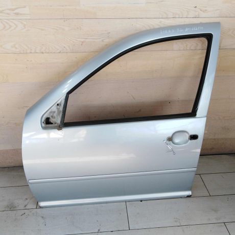 dver-peredniaia-levaia-volkswagen-bora-volkswagen-jetta-4-volkswagen-golf-4-art-103478-big-0