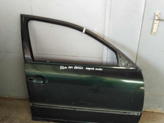 dver-peredniaia-pravaia-volkswagen-passat-b5-volkswagen-passat-b5-gp-art-103496