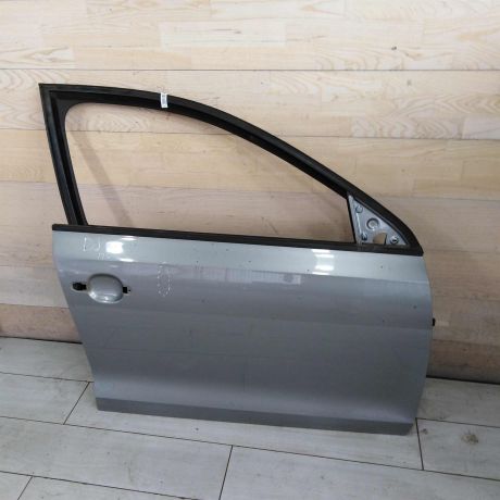 dver-peredniaia-pravaia-volkswagen-jetta-vi-art-105282-big-0
