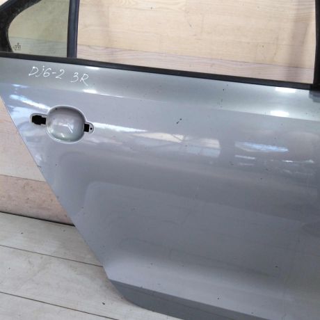 dver-zadniaia-pravaia-volkswagen-jetta-vi-art-105283-big-4