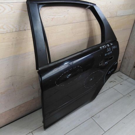 dver-zadniaia-levaia-ford-focus-2-dorestailing-defekt-xetcbek-sedan-art-106025-big-6