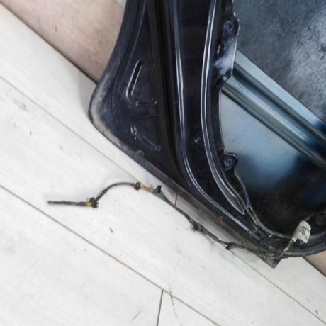 dver-zadniaia-levaia-ford-focus-2-dorestailing-defekt-xetcbek-sedan-art-106025-big-9