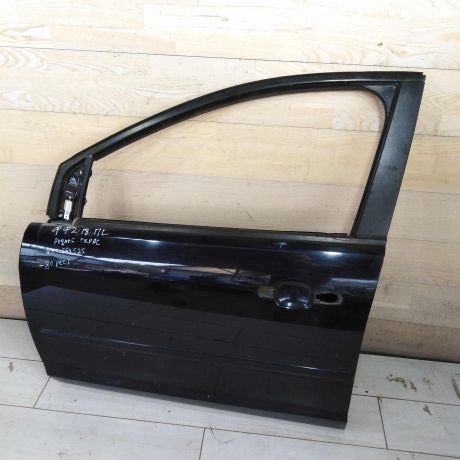 dver-peredniaia-levaia-ford-focus-2-dorestailing-art-106027-big-0