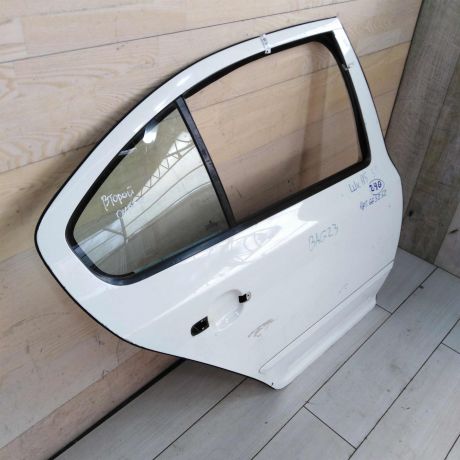 dver-zadniaia-pravaia-skoda-octavia-a5-defekt-na-fotov-rodnom-okrase-liftbek-art-106146-big-5