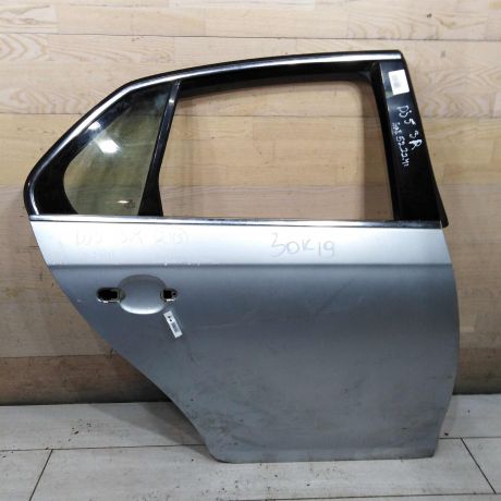 dver-zadniaia-pravaia-volkswagen-jetta-v-art-107457-big-0