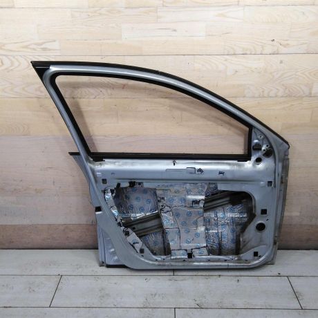 dver-peredniaia-levaia-renault-megane-ii-defekty-na-foto-14i-sedan-renault-megane-2-2008-gv-art-107515-big-6