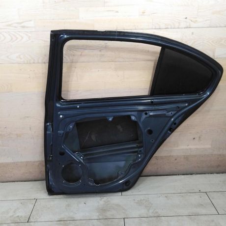 dver-zadniaia-pravaia-defekt-skoda-octavia-a5-art-108214-big-6