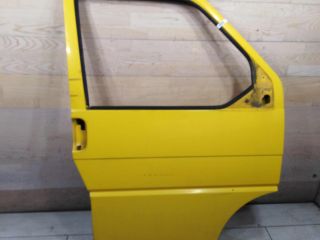 dver-peredniaia-pravaia-volkswagen-transporter-t4-art-108362