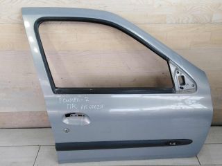 dver-peredniaia-pravaia-renault-symbol-i-art-109461