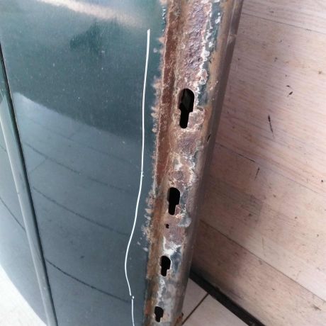 dver-peredniaia-levaia-audi-a6-c5-art-109721-big-4