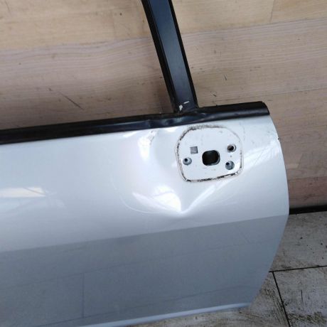 dver-peredniaia-pravaia-nissan-tiida-i-defekt-art-110037-big-6