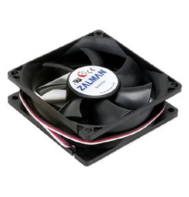 ventiliator-dlia-korpusa-zalman-zm-f1-plus-sf-cernyi-80-mm-2000-obmin-23-db-3-pin-big-0