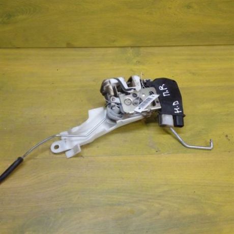 zamok-dveri-perednii-pravyi-honda-jazz-art-10743-big-0