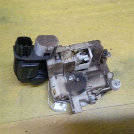 zamok-dveri-zadnii-levyi-honda-jazz-art-10745-big-3