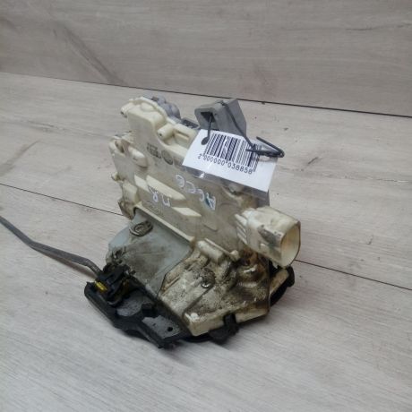 zamok-dveri-perednii-pravyi-audi-a6-c6-art-11640-big-2