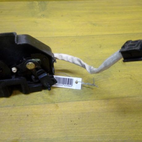 zamok-dveri-hyunday-zadnei-levoi-getz-art-12375-big-2