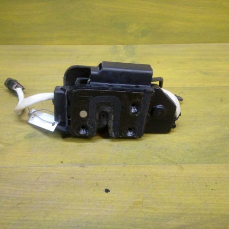 zamok-dveri-hyunday-zadnei-levoi-getz-art-12375-big-3