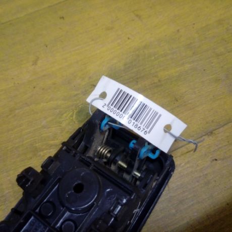 zamok-dveri-hyunday-rucka-otkryvaniia-vnutrenniaia-peredniaia-pravaia-getz-art-12376-big-2