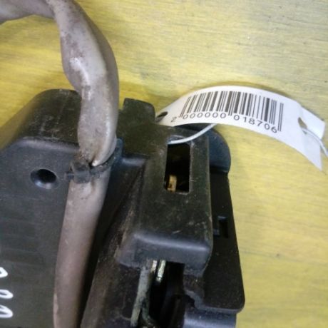 zamok-dveri-hyunday-perednei-pravoi-getz-art-12378-big-3