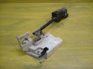 zamok-dveri-hyunday-sonata-4-zadnii-pravyi-art-12730