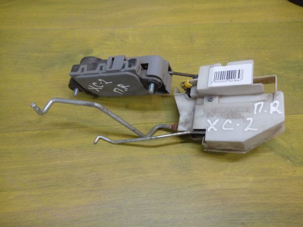 zamok-dveri-hyunday-perednei-pravoi-sonata-4-2007-god-vypuska-art-12736-big-0