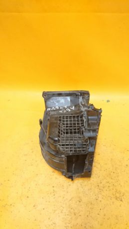 korpus-otopitelia-audi-a6-s6-art-12884-big-2