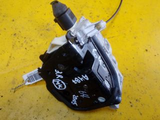 zamok-dveri-perednii-pravyi-audi-a4-b7-art-13222