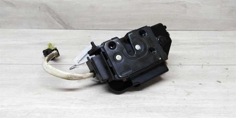 zamok-dveri-zadnii-pravyi-hyundai-getz-restailing-art-13902-big-2