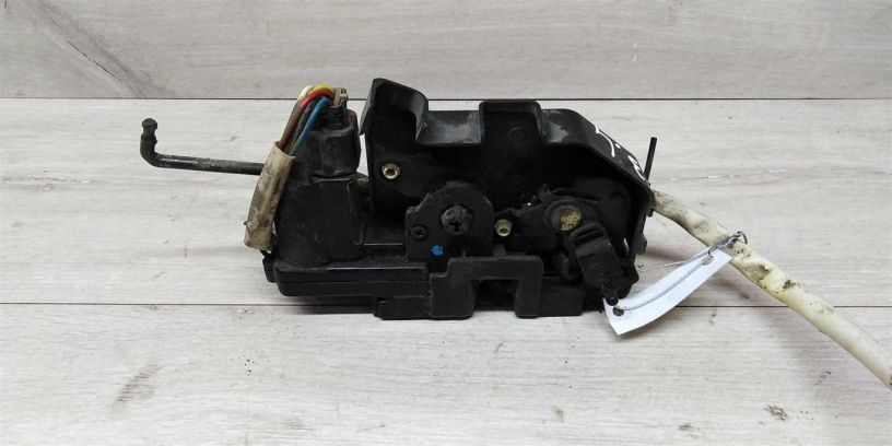 zamok-dveri-zadnii-levyi-hyundai-getz-restailing-art-13903-big-1