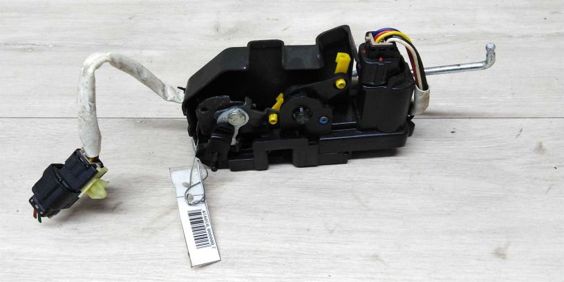 zamok-dveri-zadnii-pravyi-hyundai-getz-art-14054-big-2
