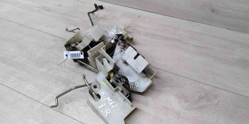 zamok-dveri-kia-magentis-ii-art-14055-big-3