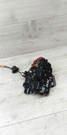 zamok-dveri-zadnii-pravyi-audi-a4-b6-art-14532-big-1