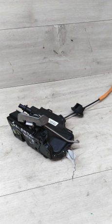 zamok-dveri-zadnii-levyi-audi-a4-b6-art-14533-big-1