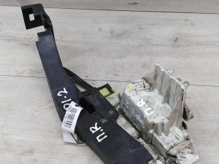 zamok-dveri-perednii-pravyi-ford-focus-i-art-14691