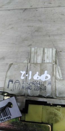 zamok-dveri-zadnii-pravyi-ford-focus-i-art-14692-big-1