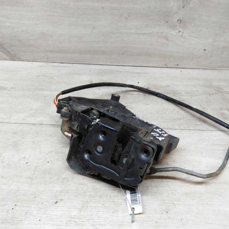 zamok-dveri-perednii-pravyi-mazda-323-art-15664-big-1