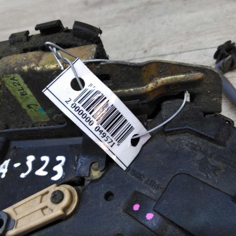 zamok-dveri-zadnei-levoi-mazda-323-art-15665-big-2