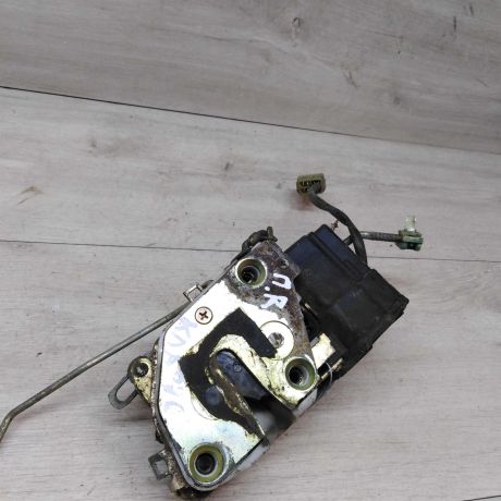 zamok-dveri-perednii-kia-clarus-art-15881-big-1