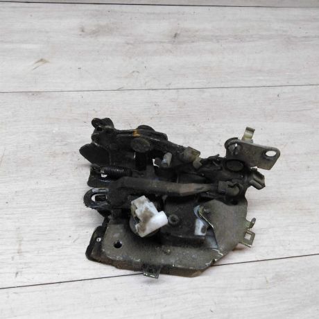 zamok-dveri-zadnii-levyi-kia-clarus-art-15889-big-0