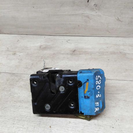 zamok-dveri-perednii-pravyi-volvo-s80-art-16047-big-1